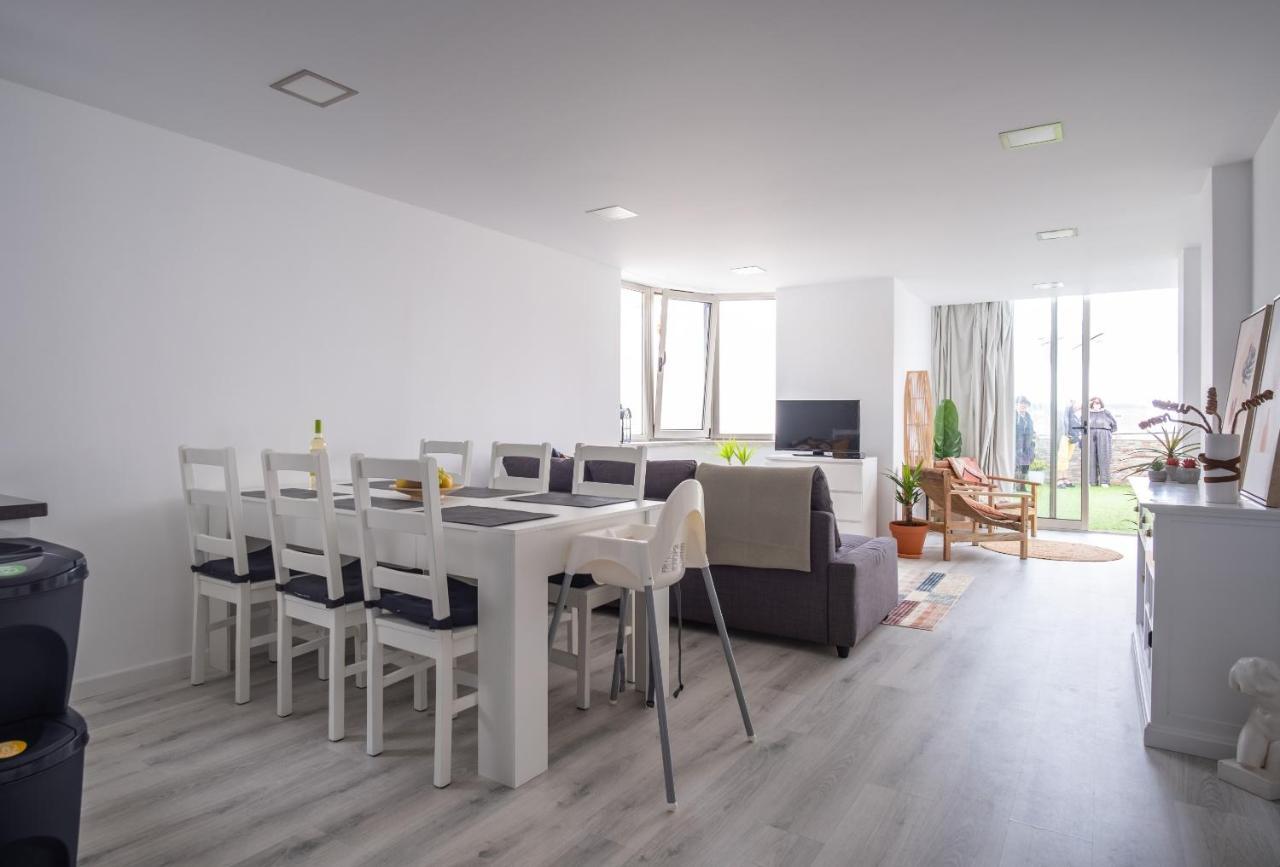 Foz - West Shore Retreat Apartment